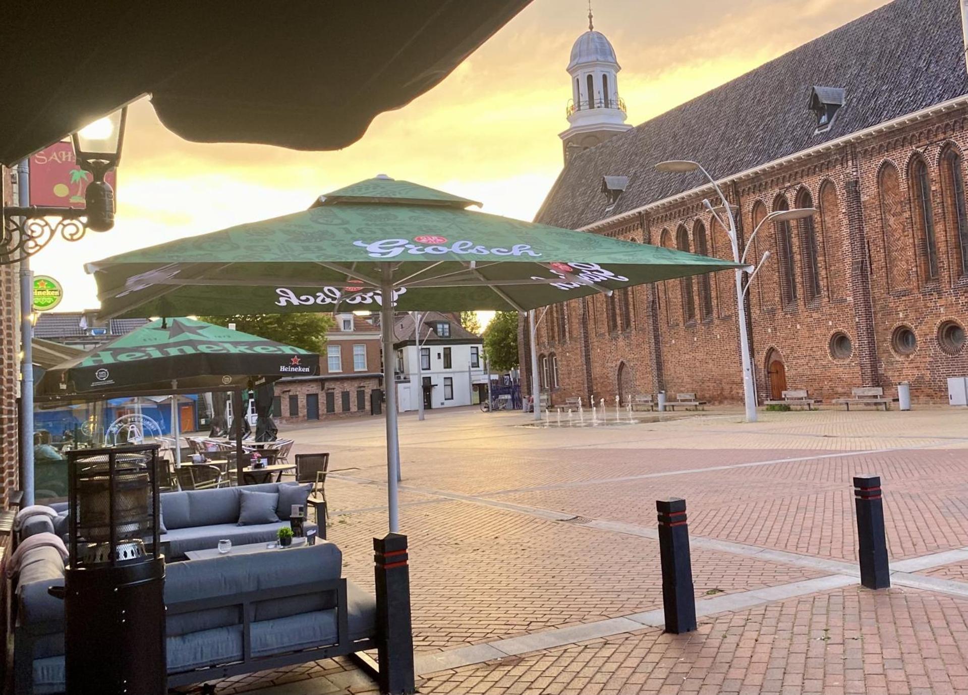 Hotel Restaurant 'T Ronde Loegh Winschoten Bagian luar foto