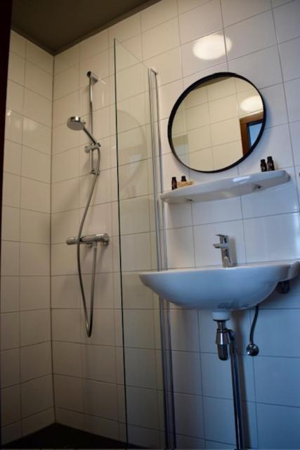Hotel Restaurant 'T Ronde Loegh Winschoten Bagian luar foto